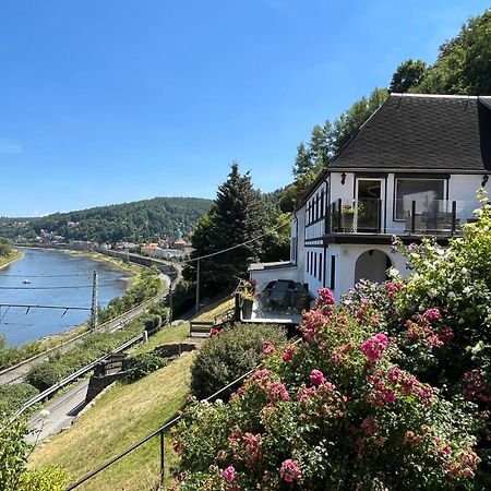 Saechsische-Schweiz-Ferienhaus-Wohnung-1-Mit-Elbblick-Sauna-Und-Kamin Кьонихщайн ан дер Елбе Екстериор снимка