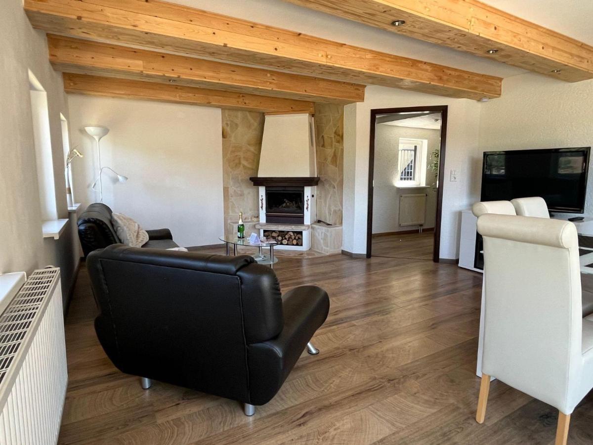 Saechsische-Schweiz-Ferienhaus-Wohnung-1-Mit-Elbblick-Sauna-Und-Kamin Кьонихщайн ан дер Елбе Екстериор снимка
