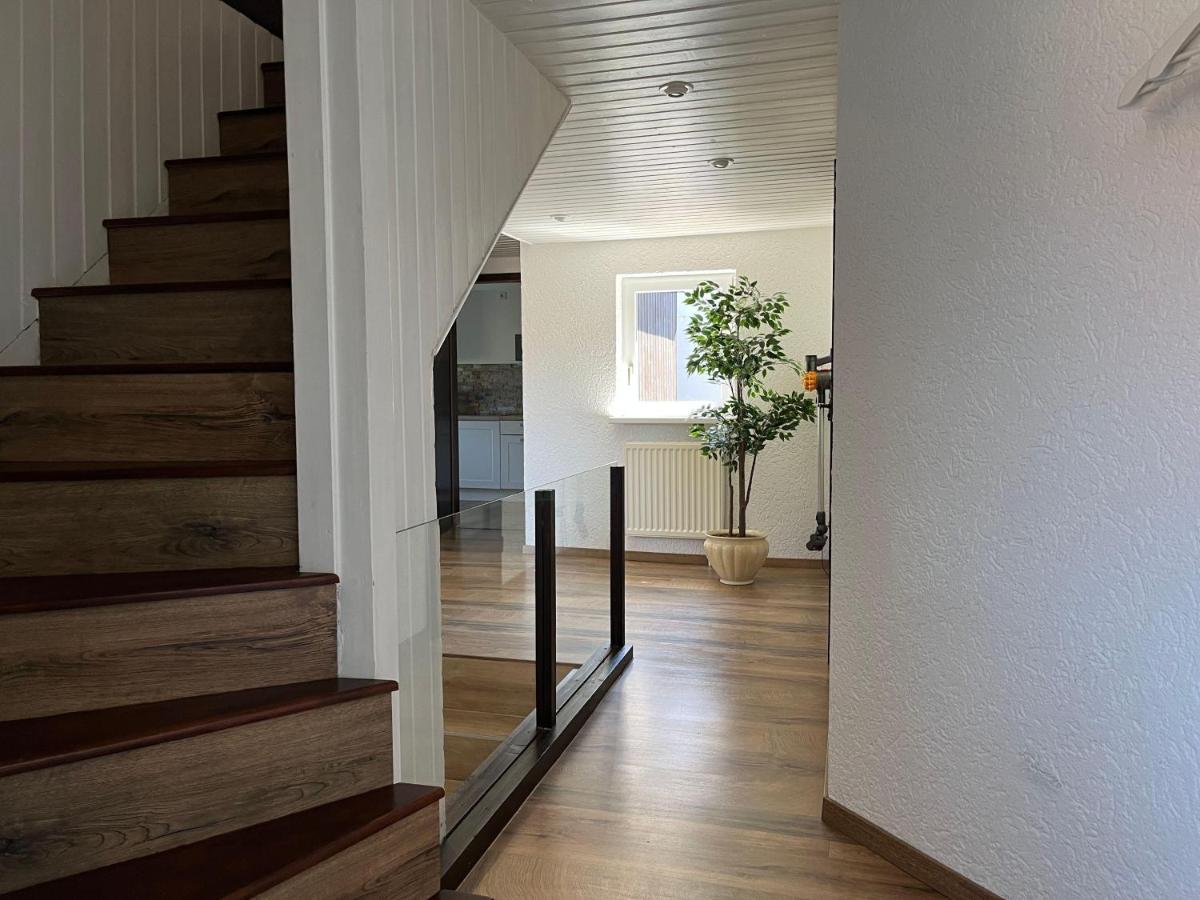 Saechsische-Schweiz-Ferienhaus-Wohnung-1-Mit-Elbblick-Sauna-Und-Kamin Кьонихщайн ан дер Елбе Екстериор снимка